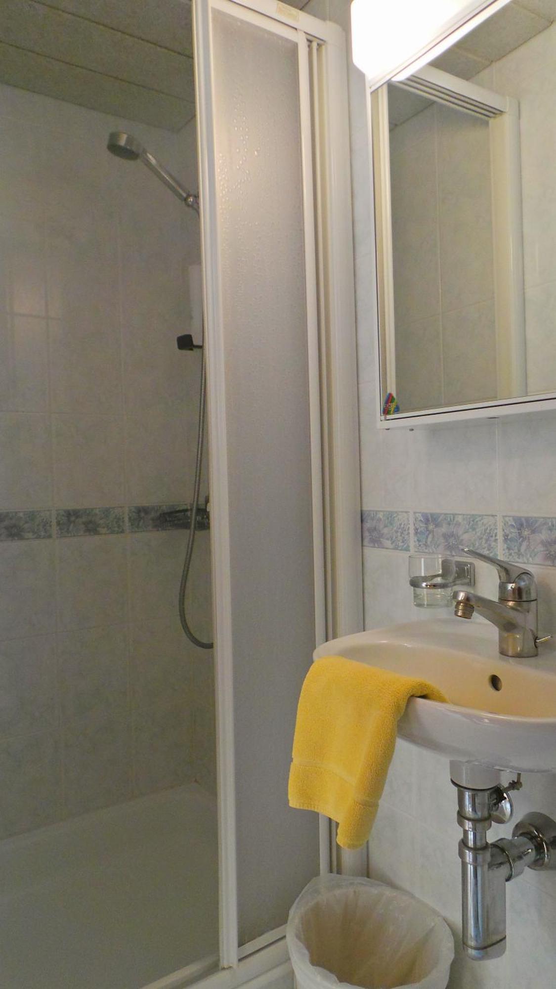 Hotel Garni Soldanella Samnaun Zimmer foto