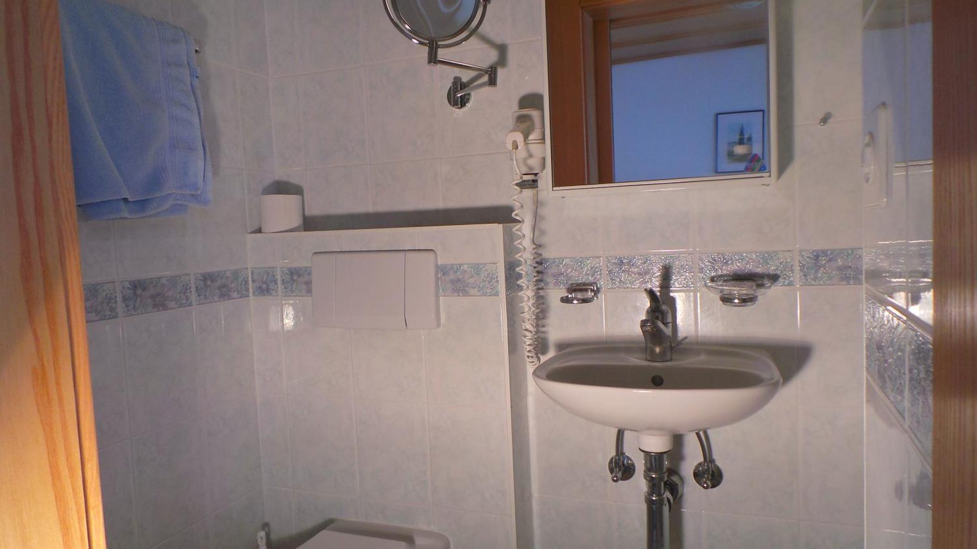 Hotel Garni Soldanella Samnaun Zimmer foto